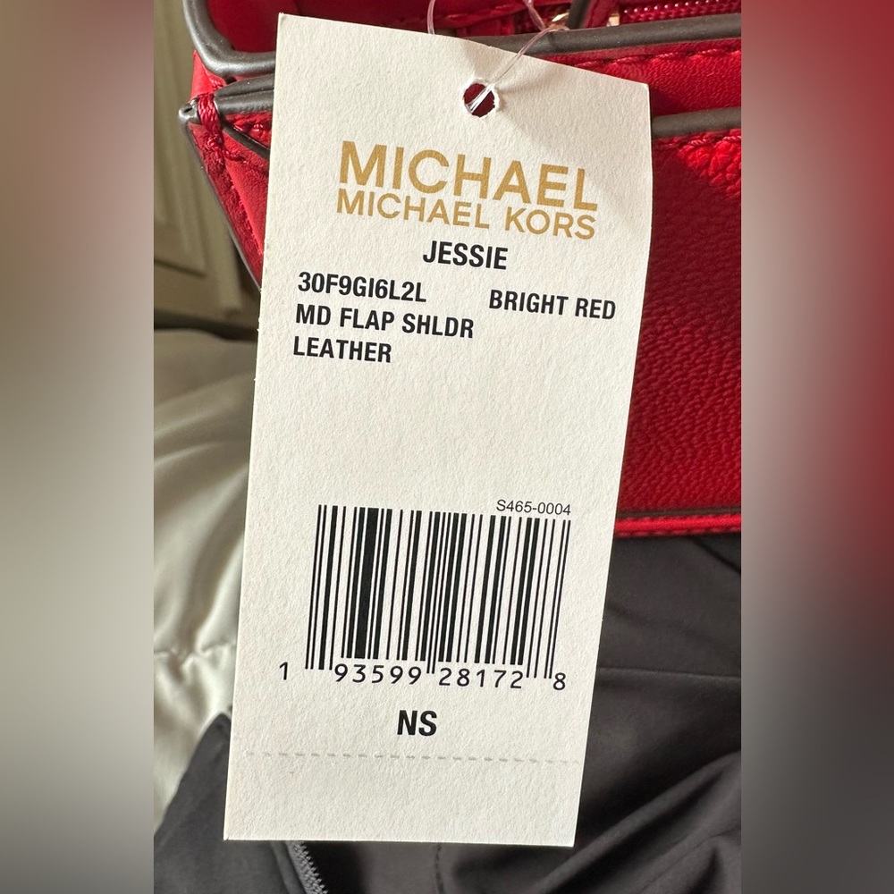 Michael Kors Jessie Bright Red Pebbled Leather Shoulder Crossbody Bag NWT - Picture 8 of 8
